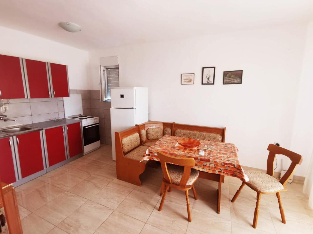 Apartmani Luka Rtina Extérieur photo